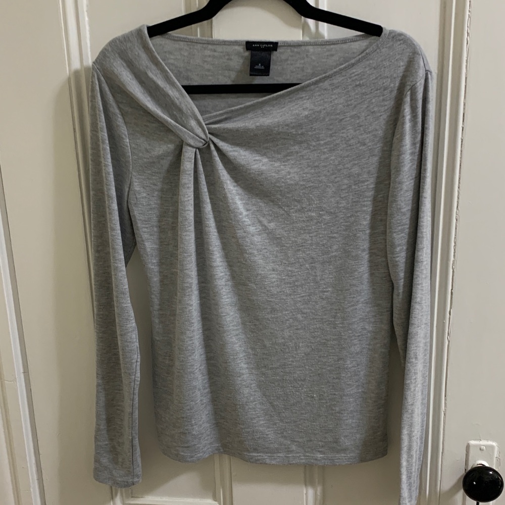Ann Taylor Grey Top